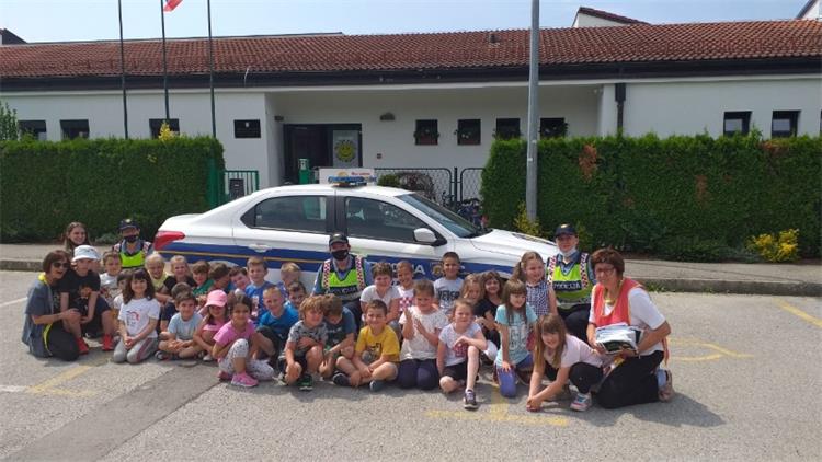 Slika \PU_V\vijesti\2021\biciklijada Novi Marof djeca\IMG-9bc11ee681187949b65996fb396ae532-V.jpg